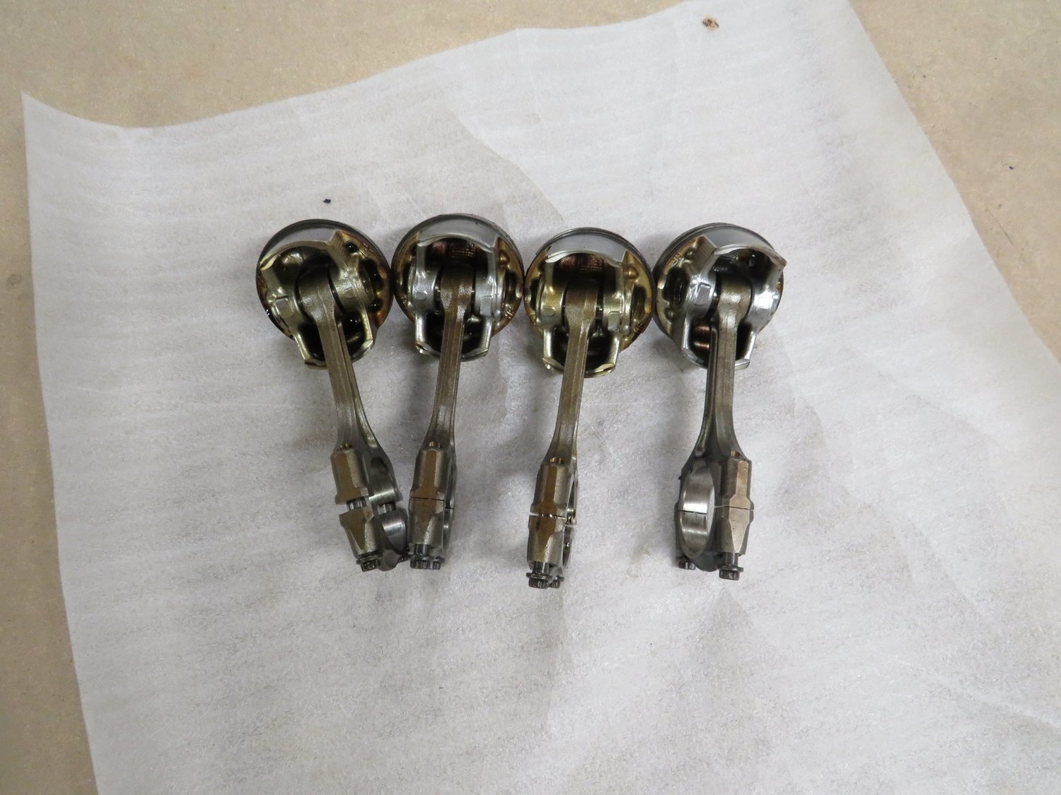 Honda EP3 Civic  Type R  Set of 4 PRB Pistons and Rods