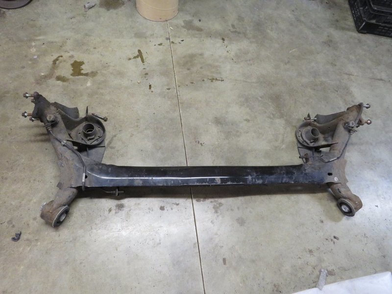 Honda Civic Type R FN2   Rear Suspension Hub Arm support Bar Cross member