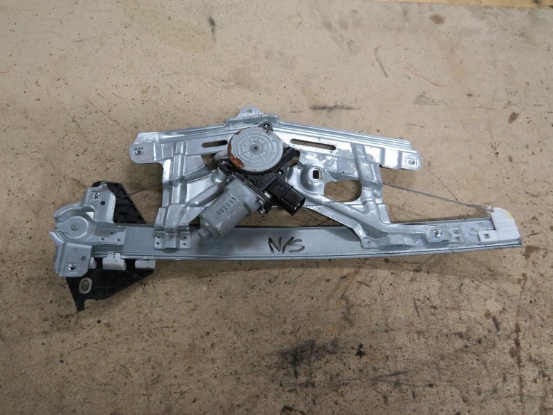 Civic Type R FN2    N/S Passenger Left window Motor