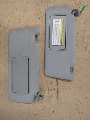 Civic Type R FN2    Pair of sun Visors