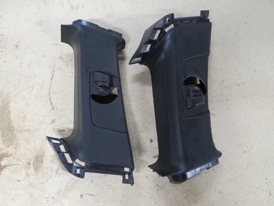 Civic Type R FN2    Pair of interior B-Post Trims