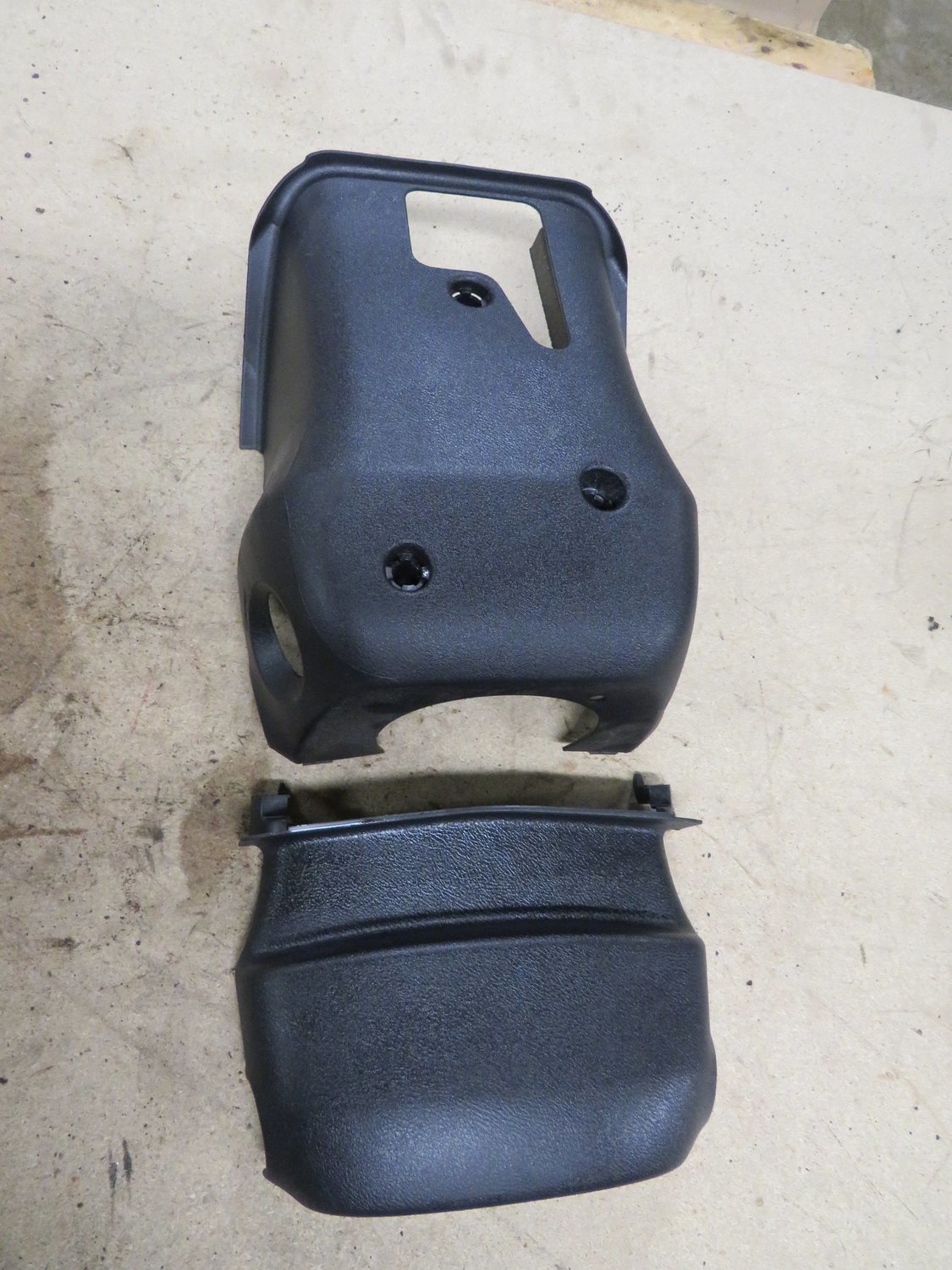 Civic Type R FN2    Ignition cover Shroud Surround