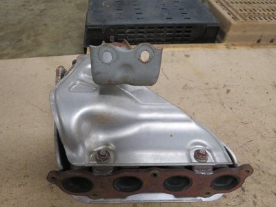 Honda Civic Type R FN2   Exhaust Manifold headers
