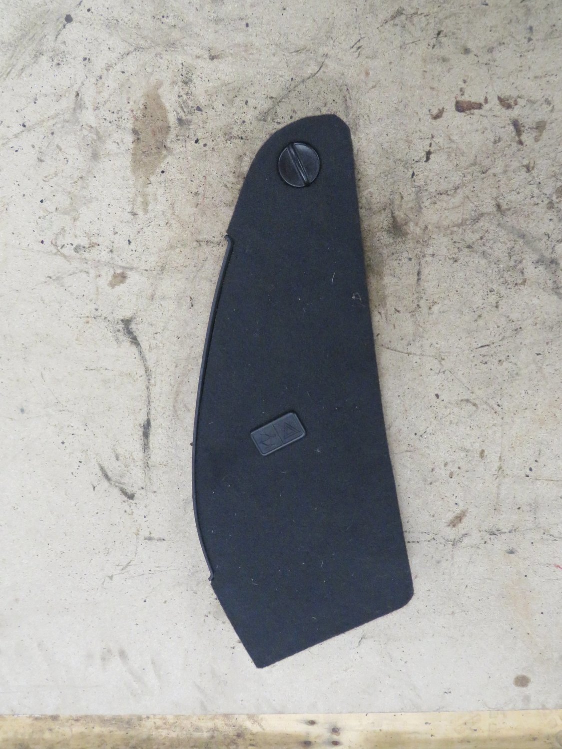 Honda Civic Type R FN2   Boot side storage cover Trim
