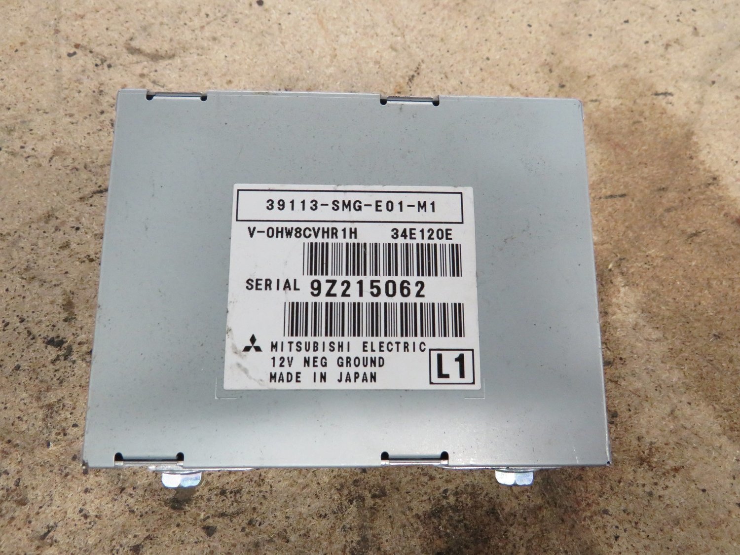 Honda Civic Type R FN2    Electrical Relay control box