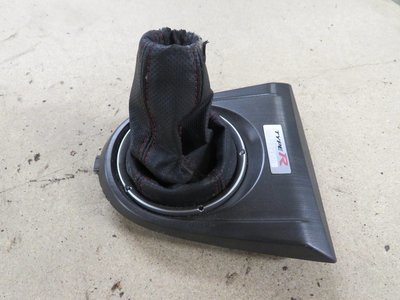 Honda Civic Type R FN2    Interior trim Gear Gaiter surround but some wear to Gaiter as Always