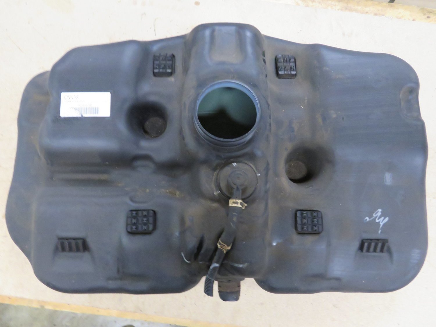 Honda Civic Type R FN2   Petrol Fuel tank but no Pump