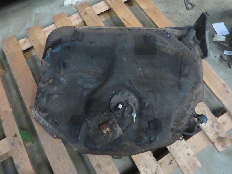 Honda Civic Type R EK9 2000   Petrol Fuel Tank with Pump