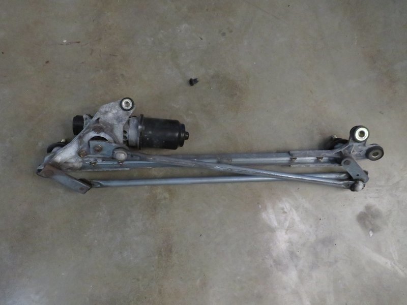 Honda Civic Type R EK9 2000   Windscreen Wiper Motor