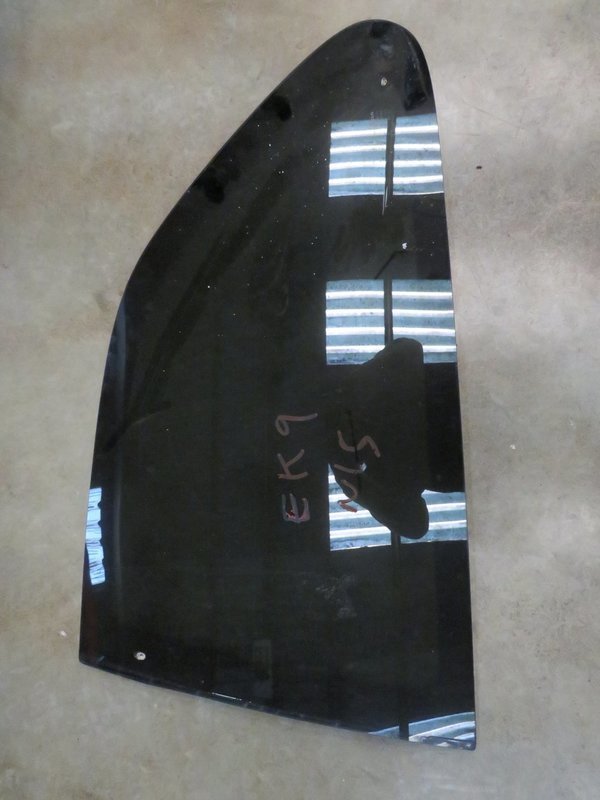 Honda Civic Type R EK9 2000   N/S Passenger left Rear Quarter window Glass