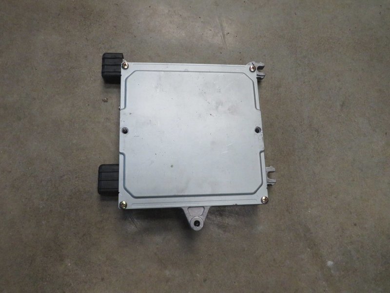 Honda Civic Type R EK9 2000  engine management ECU