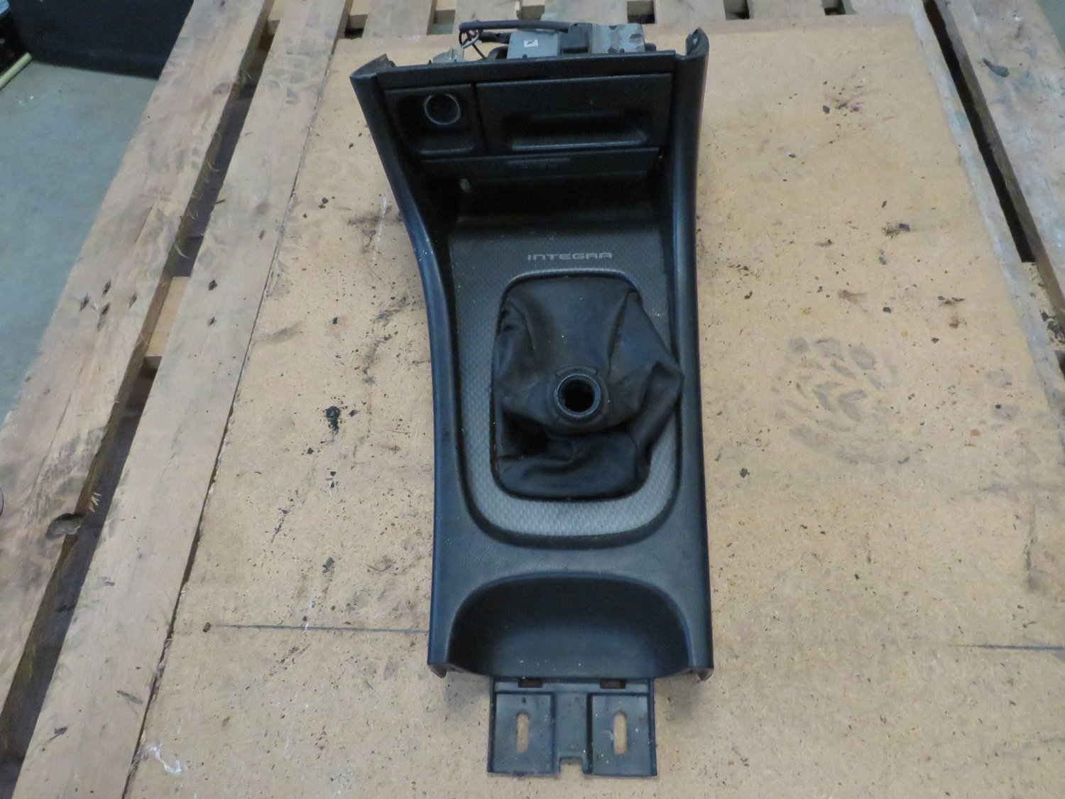 Honda DC2 Integra Type R UKDM  Lower console Gear Surround with Carbon Trim