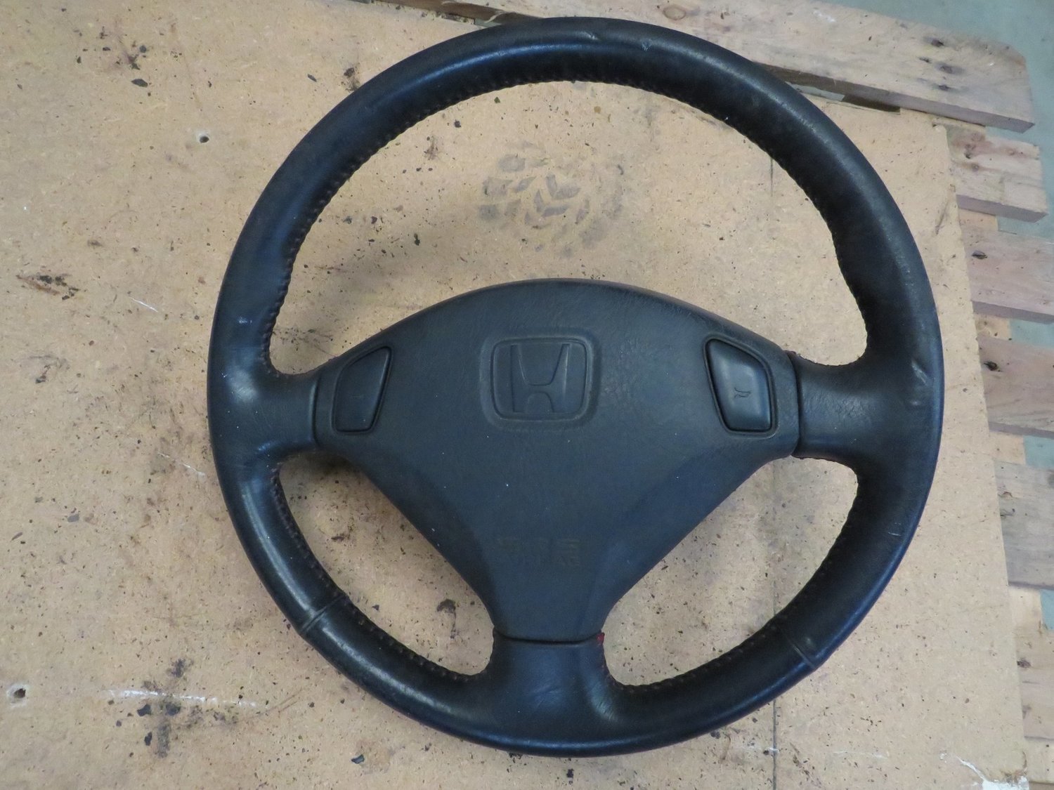 Honda DC2 Integra Type R UKDM    Drivers steering Wheel with air bag 1998 Car