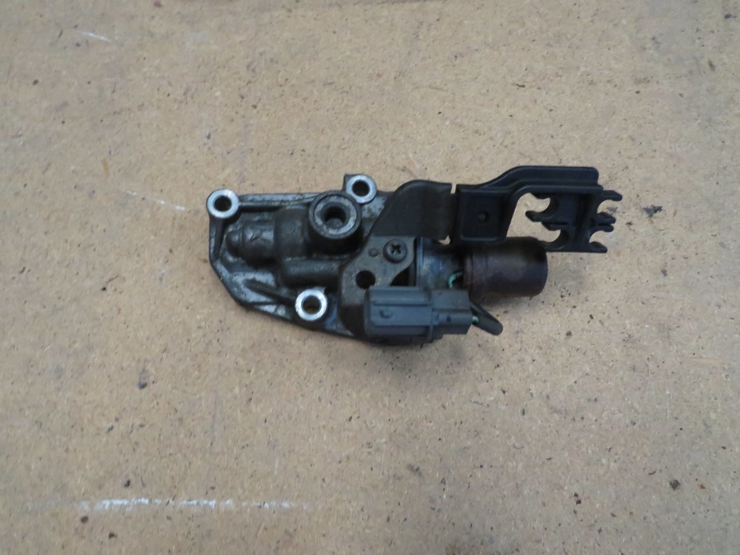 Honda DC2 Integra Type R UKDM   Engine V-Tec Solenoid