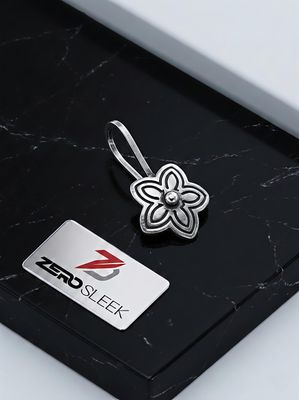 Floral Twist Classic Nose Pin