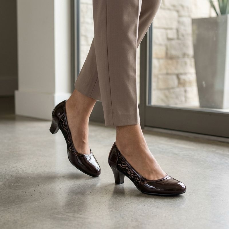 ZEROSLEEK Women Maroon Kitten Heels