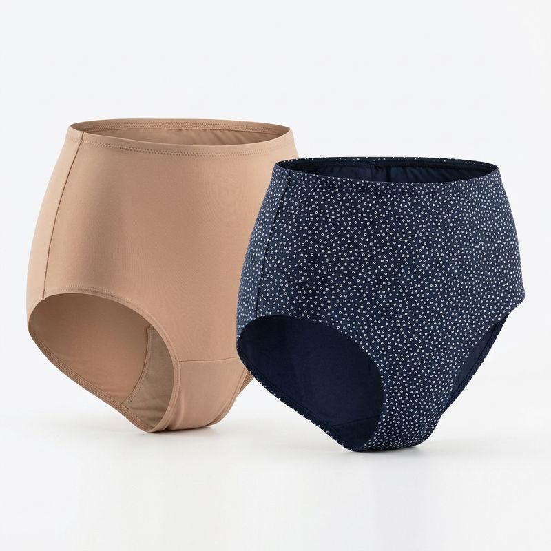 Ultra-Comfy Seamless Panties – polka dot / beige - (Size 2XL)
