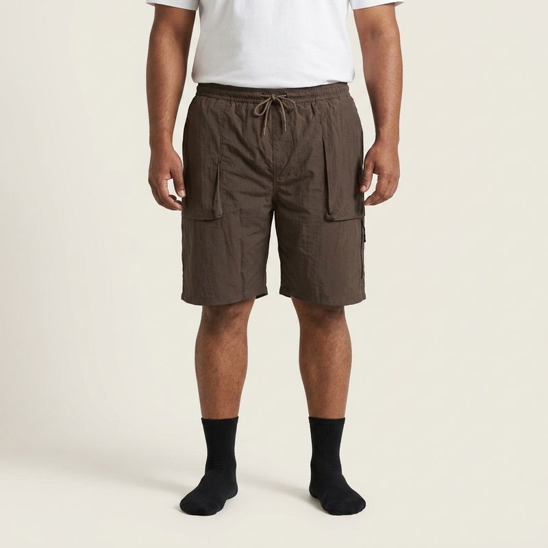Zero Sleek Lightweight Cargo Shorts with Pockets | Water-Resistant