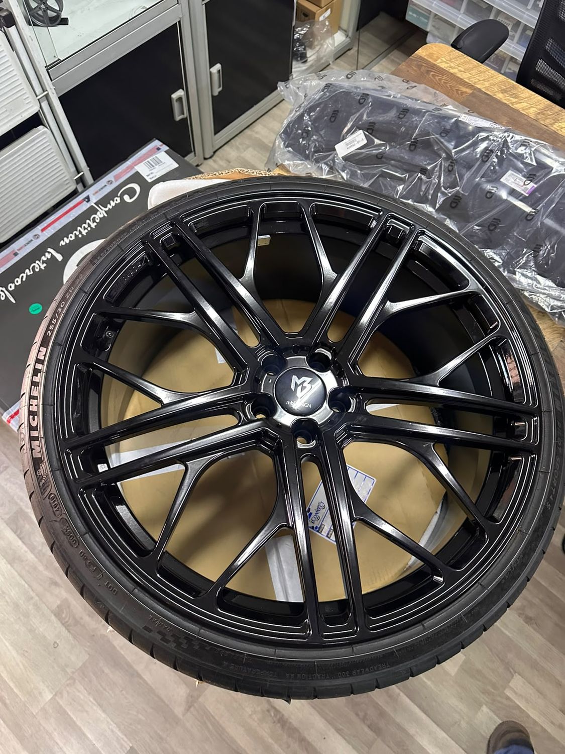 MB Design SF1 Forged Set + Tires