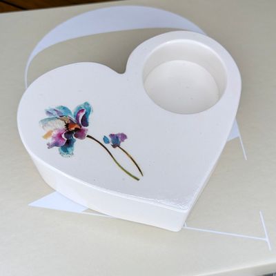 Heart Shaped Tea Light Candle Holder, White Jesmonite