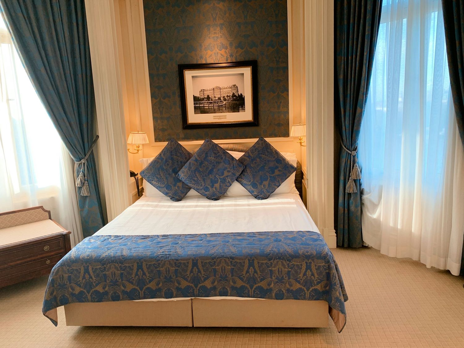 Small Bed
