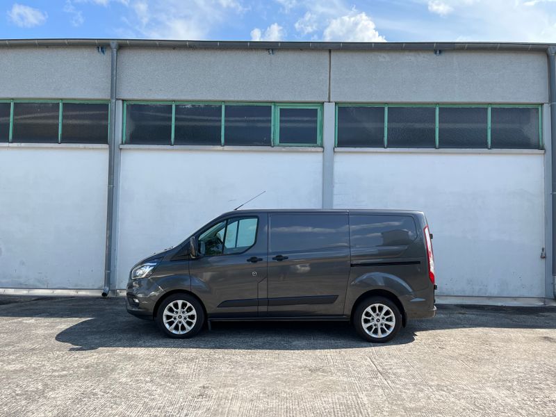 Ford Transit Custom L1, Standheiz., Auto., Navi, Kamera