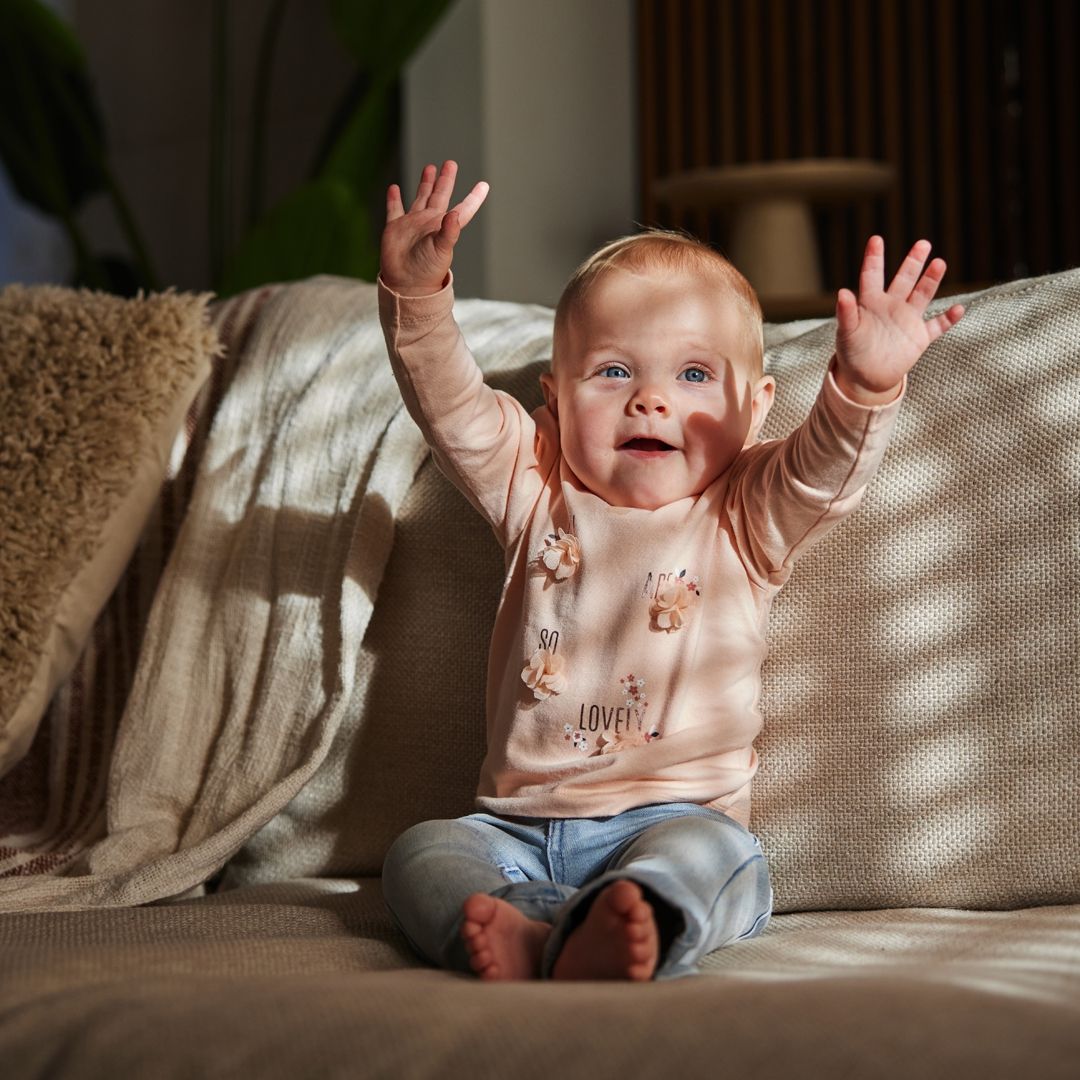 Dirkje meisjes longsleeve lichtroze bloemetjes