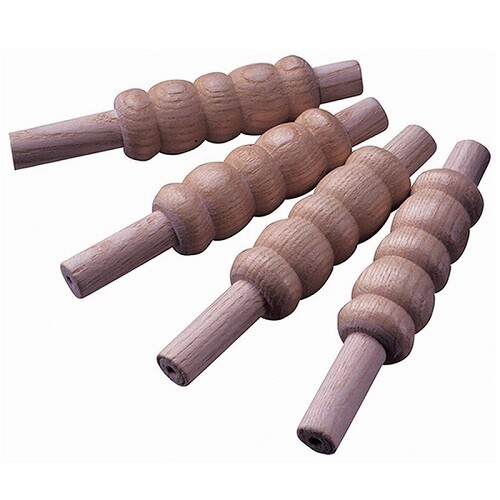 Kookaburra Heavy Wooden Bails Set of 4 Kookaburra Heavy Wooden Bails Set of 4