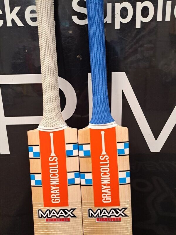 Gray Nicolls Cricket Bat MAAX "Off-Cut" English Willow SH