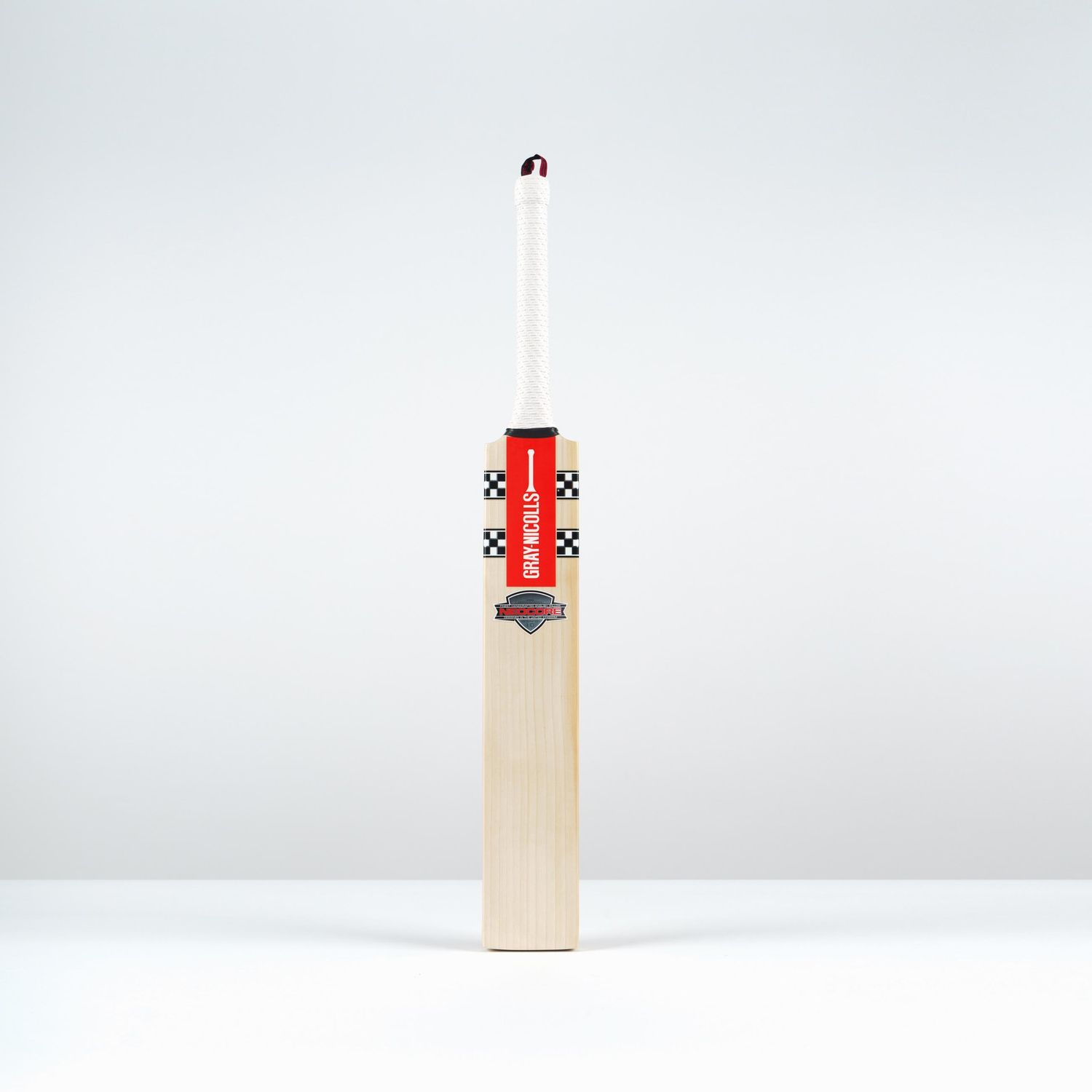 2025 Gray-Nicolls NEOCORE PRO Adult Cricket Bat