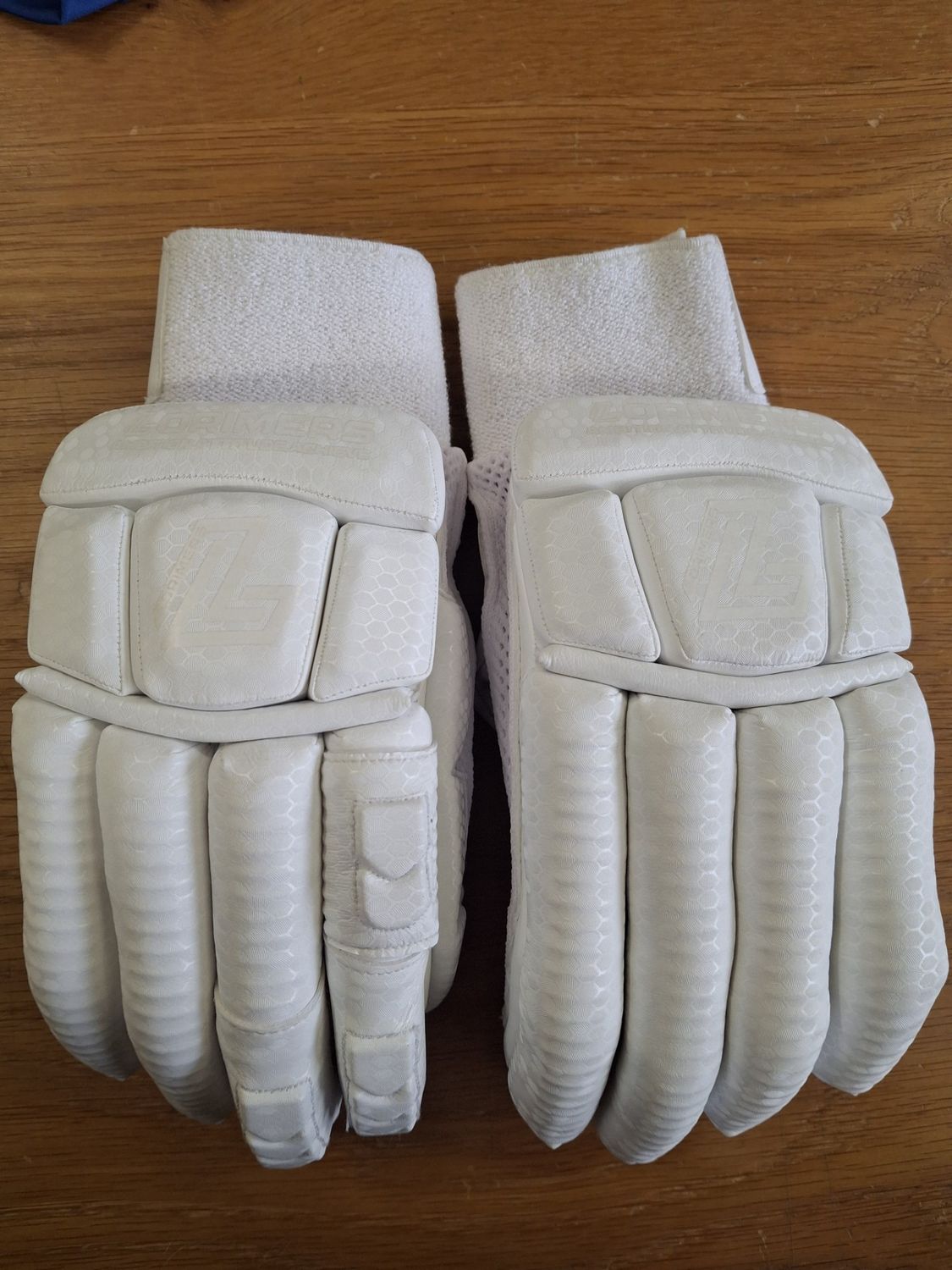 2025 Lorimers Cricket Platinum v2 Sausage Finger Batting Gloves