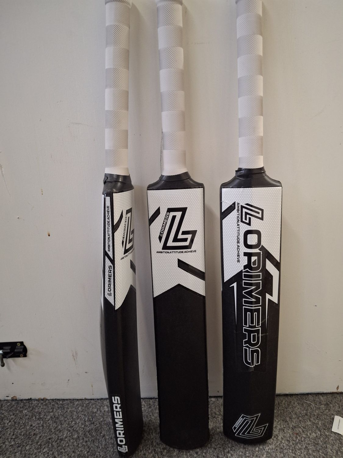 2025 Lorimers Cricket Junior Big Edge Plastic Bat