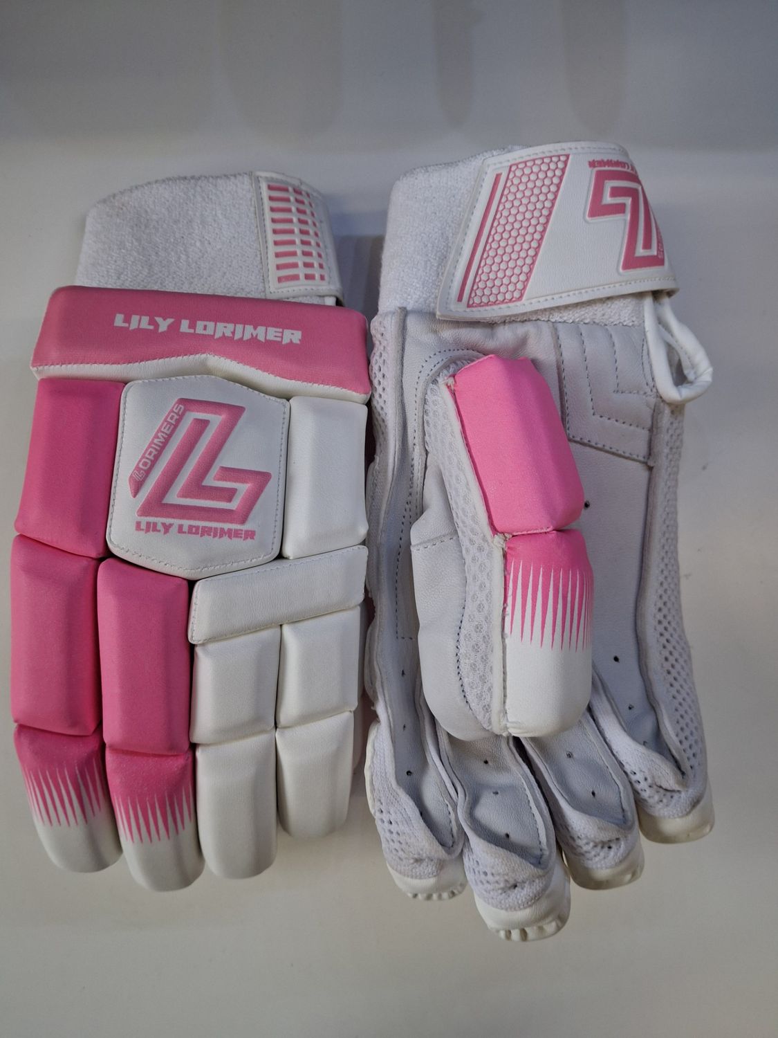 2025 Lily Lorimer Pro White Pink Split Finger Batting Gloves