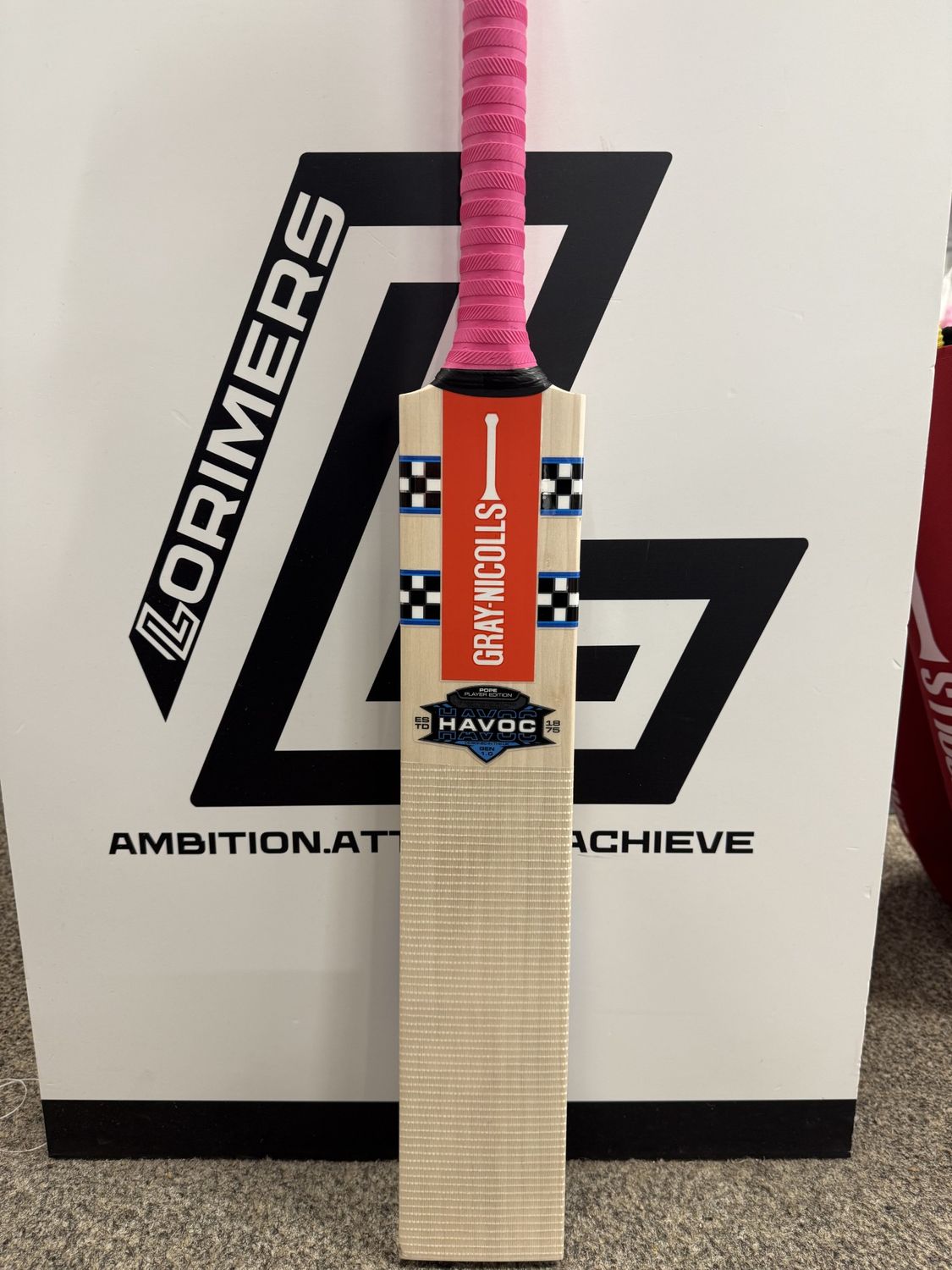 OLLIE POPE PLAYERS EDITION BAT BY GRAY-NICOLLS OLLIE POPE PLAYERS EDITION BAT BY GRAY-NICOLLS