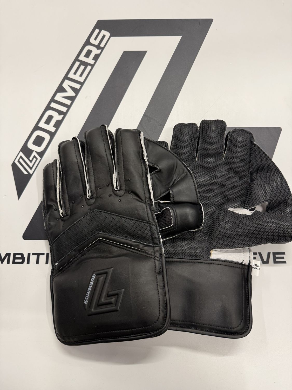 Lorimers Pro Players V2 Wicket Keeping Gloves Black