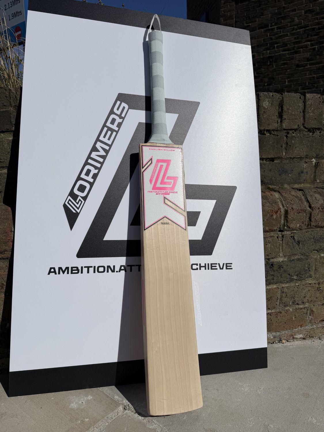 LILY LORIMERS RESERVE (HYBRID) GRADE CRICKET BAT