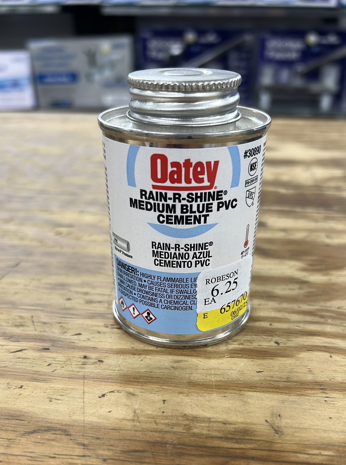 30890 4 OZ RAIN/SHINE BLUE PVC CEMENT