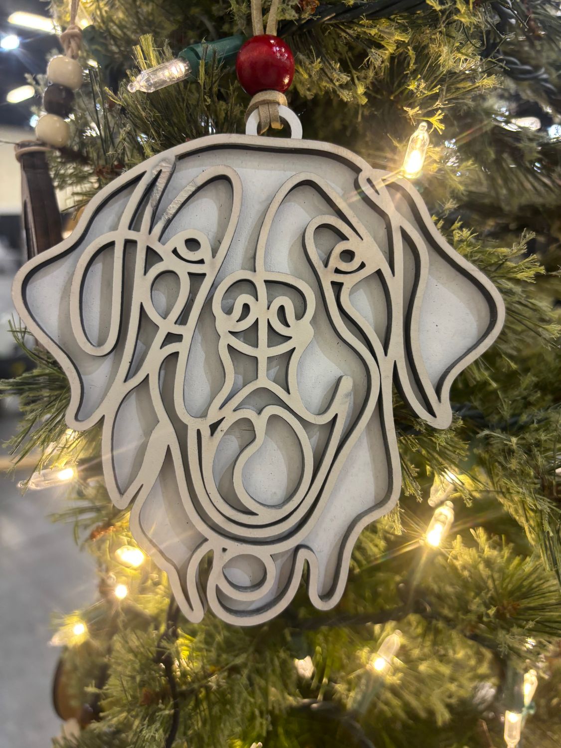 Golden Retriever Ornament – 2025 Edition Golden Retriever Ornament – 2025 Edition