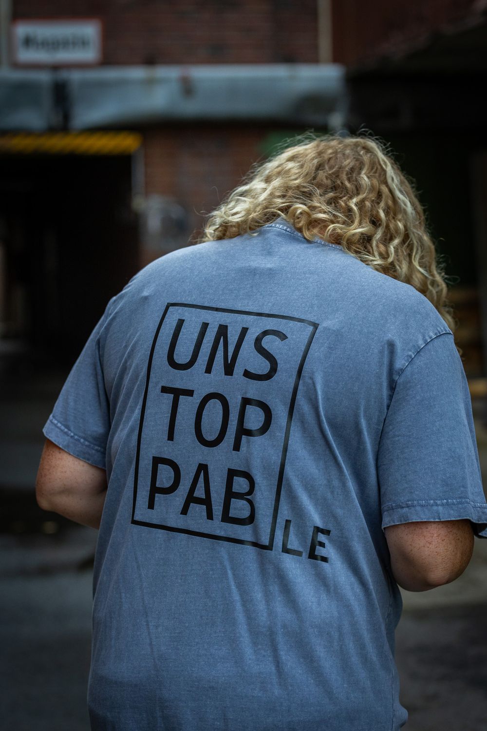 T-Shirt Vintage Blue &quot;Unstoppable&quot;