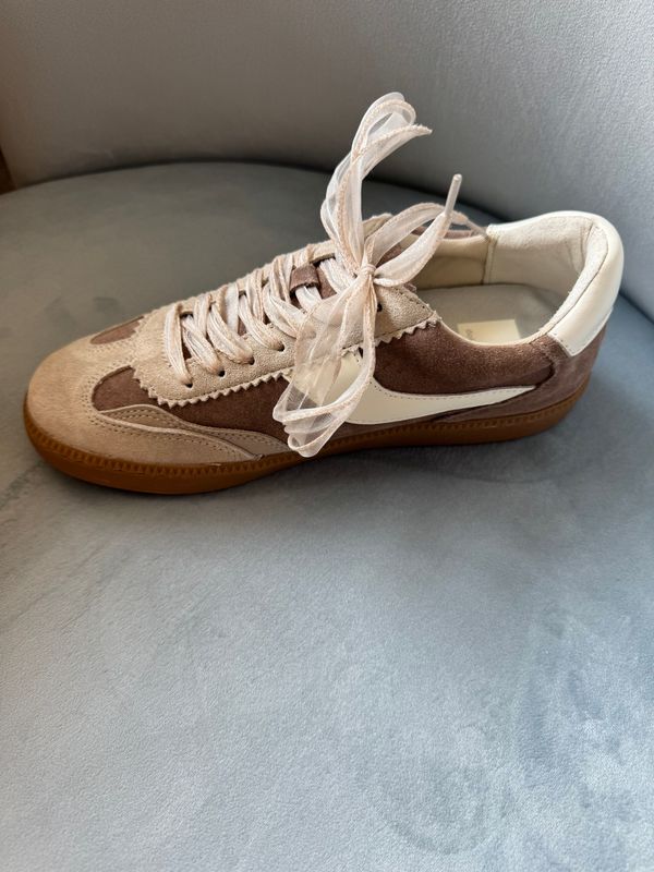 Dolce Vita Notice DK Taupe Suede Sneaker