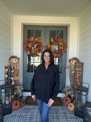 Balloon Sleeve Button Down Shirt (Comes in Black or White) Balloon Sleeve Button Down Shirt (Comes in Black or White)