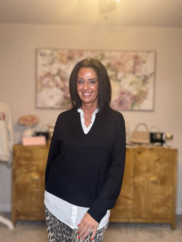 V-neck Knit Combo Top V-neck Knit Combo Top