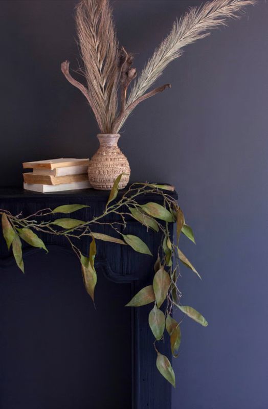 Green Botanica Garland