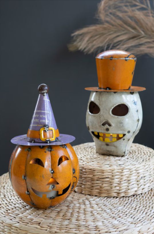 Up-cycled Iron Halloween Lantern, Style: Skull