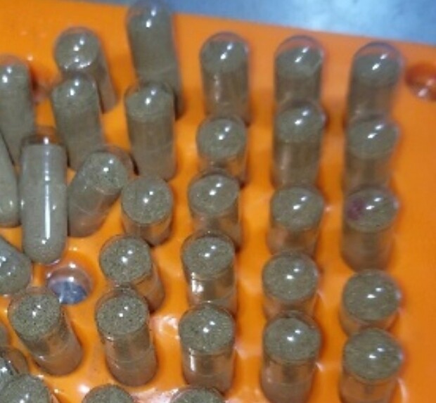 BUILD YOUR OWN CAPSULES