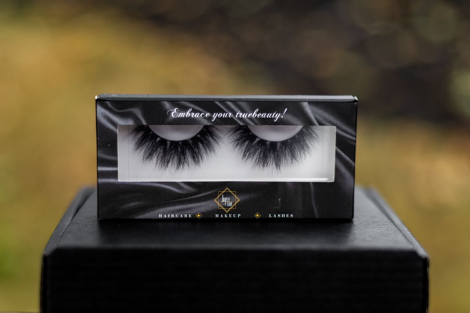 Luxury Lash - Iris