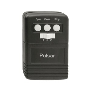 8833CT-OCS Pulsar Three Button, Three Door OCS Remote