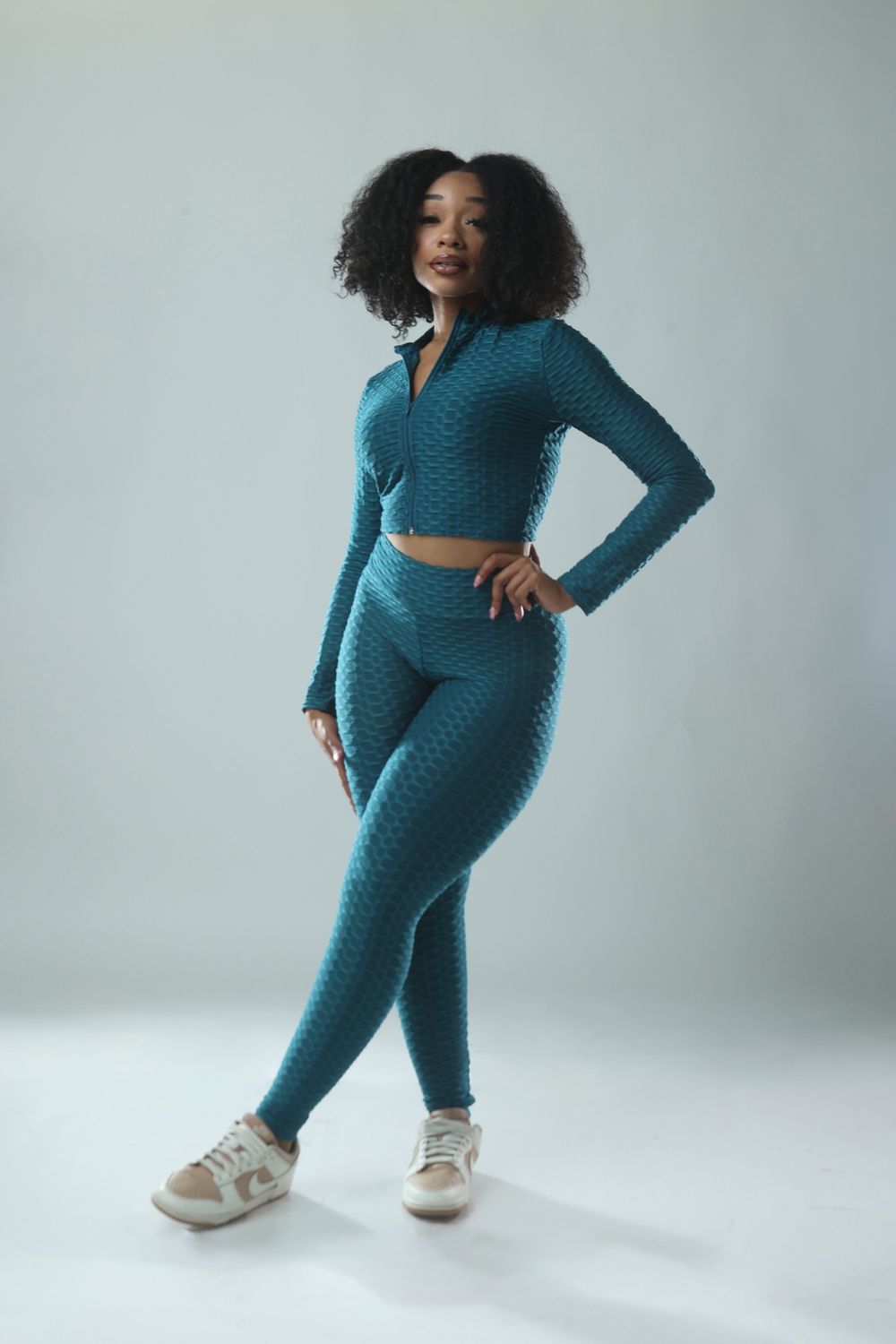 Elevate activewear, Color: Teal, Size: Medium