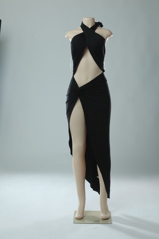 Art seduction black dress