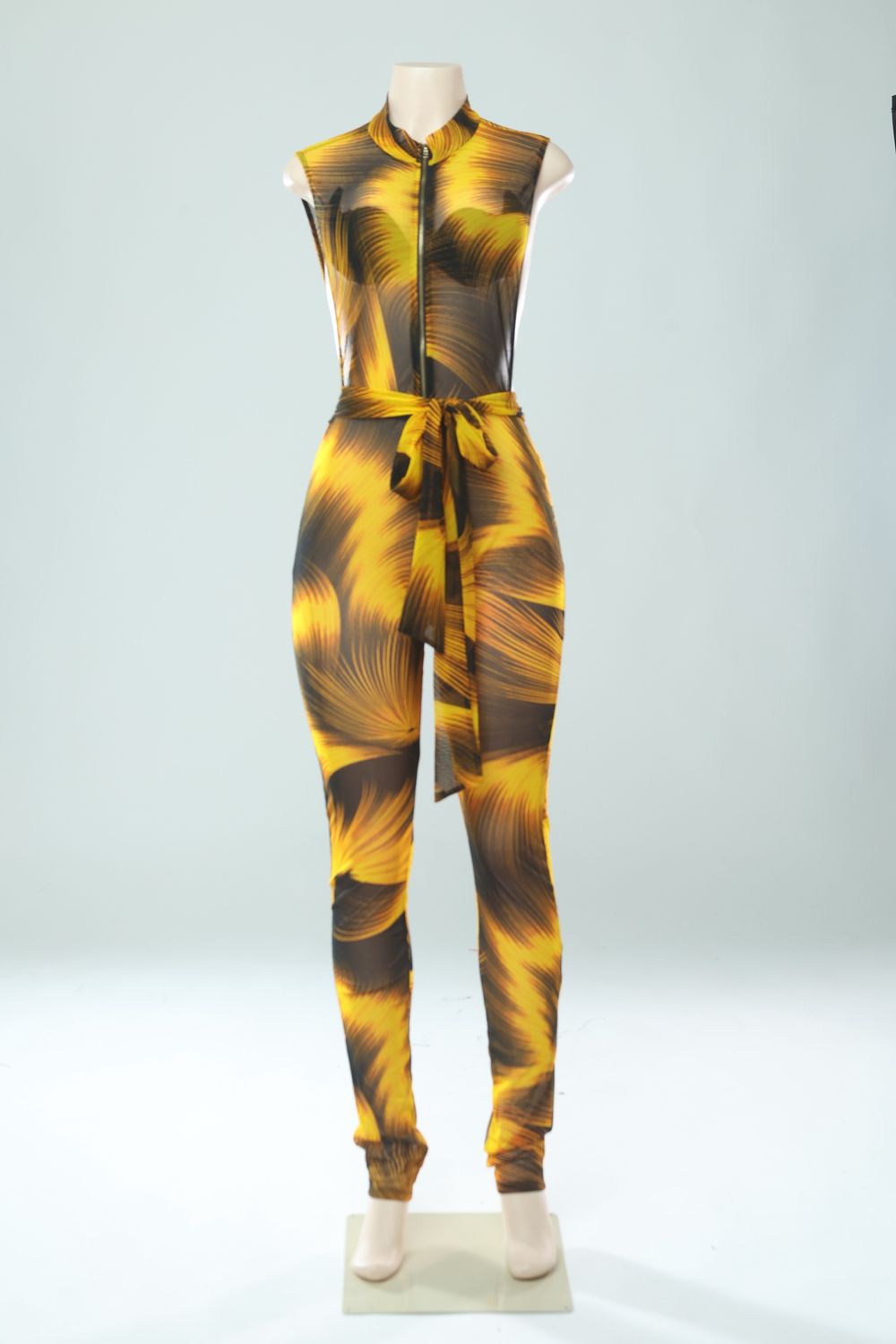 Jagged edge, Size: Small